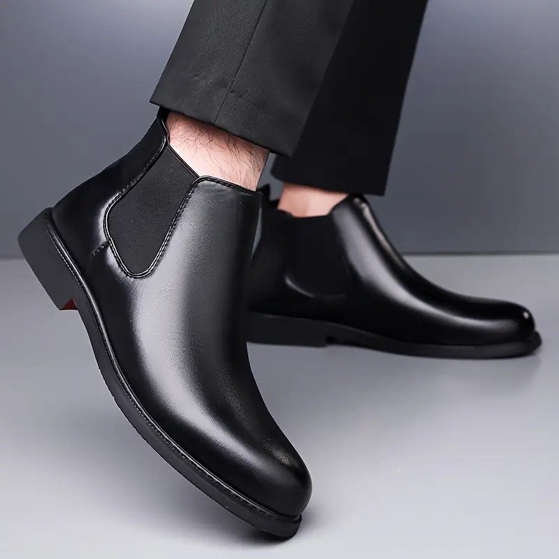 WUGO Black Chelsea Boots for Men